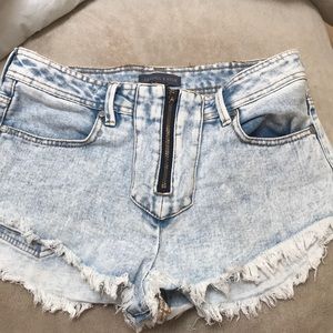 High wasted Denim shorts